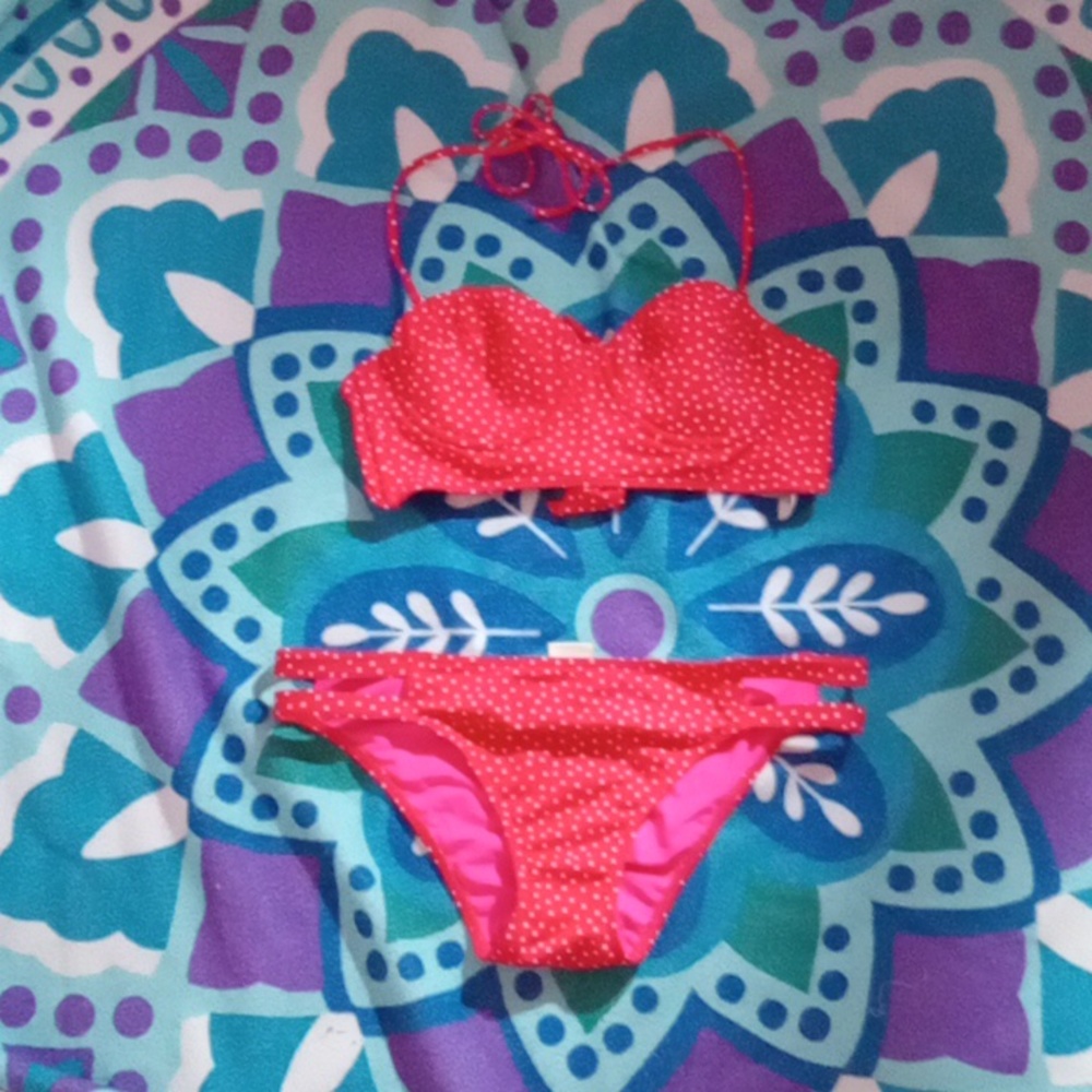 Bathing suit